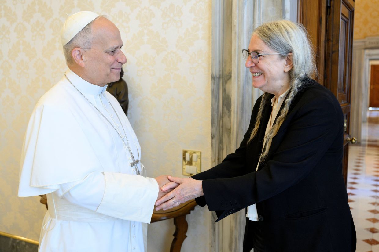 Patti Smith Meets Pope Leo XIV at Vatican, Reflects on Legacy of Pope Francis