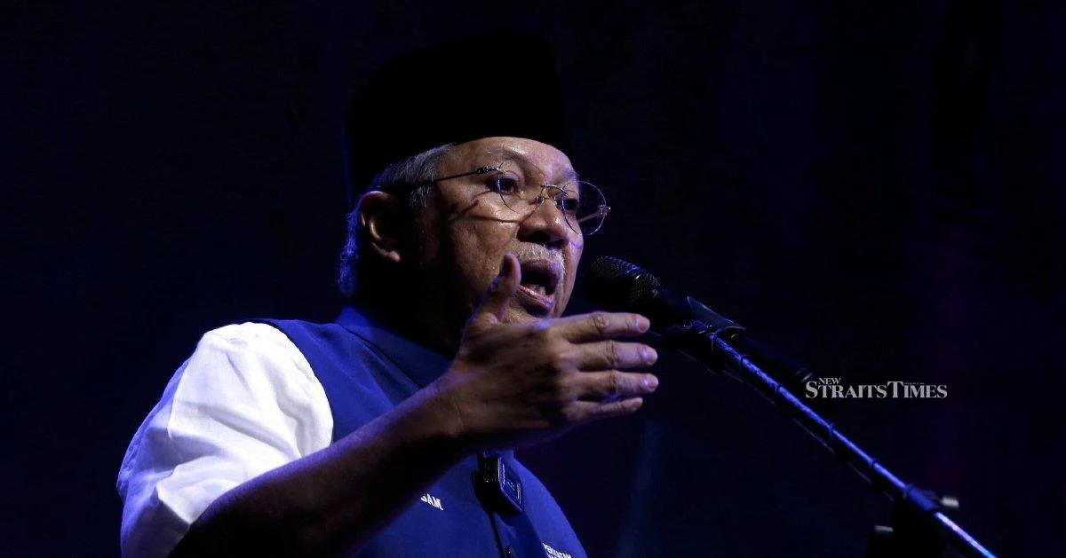 Annuar calls for restraint as Perikatan Nasional faces internal strains