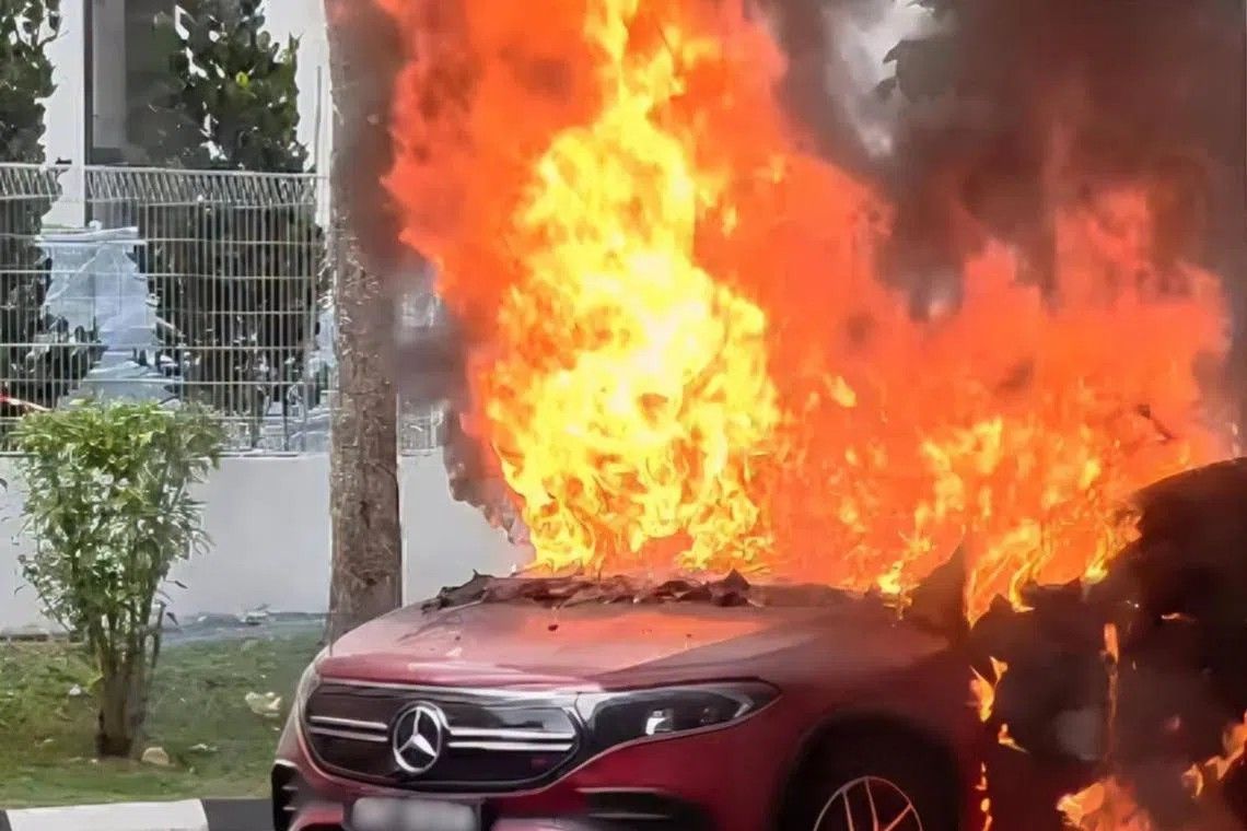 Electric vehicle erupts in flames at Woodlands HDB carpark; swift response prevents injuries