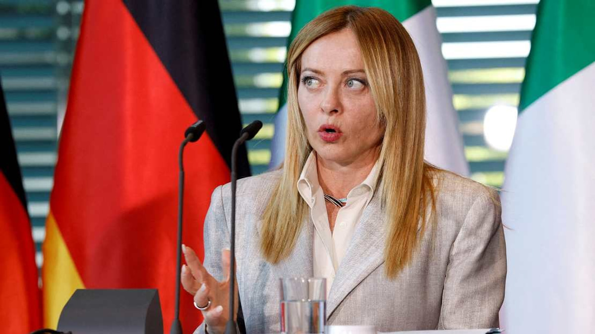 Meloni Pushes for Migrant Processing Centres Beyond EU Borders as Pressure Mounts on Border Control
