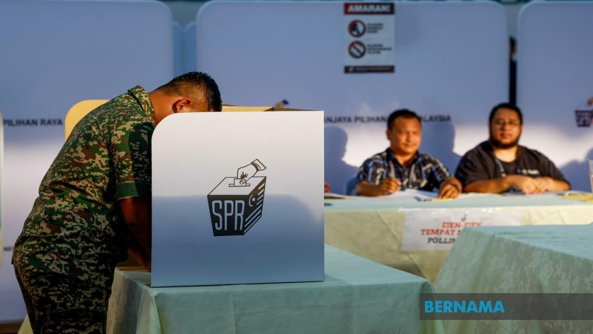 Early Voting Underway in Negeri Sembilan State Election; 14% Turnout by Mid-Morning