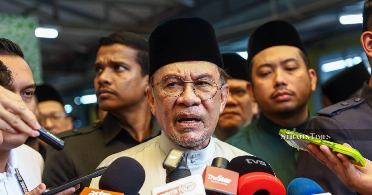 Only King Has Power to Remove Azam Baki From NFCC Board, Says Anwar