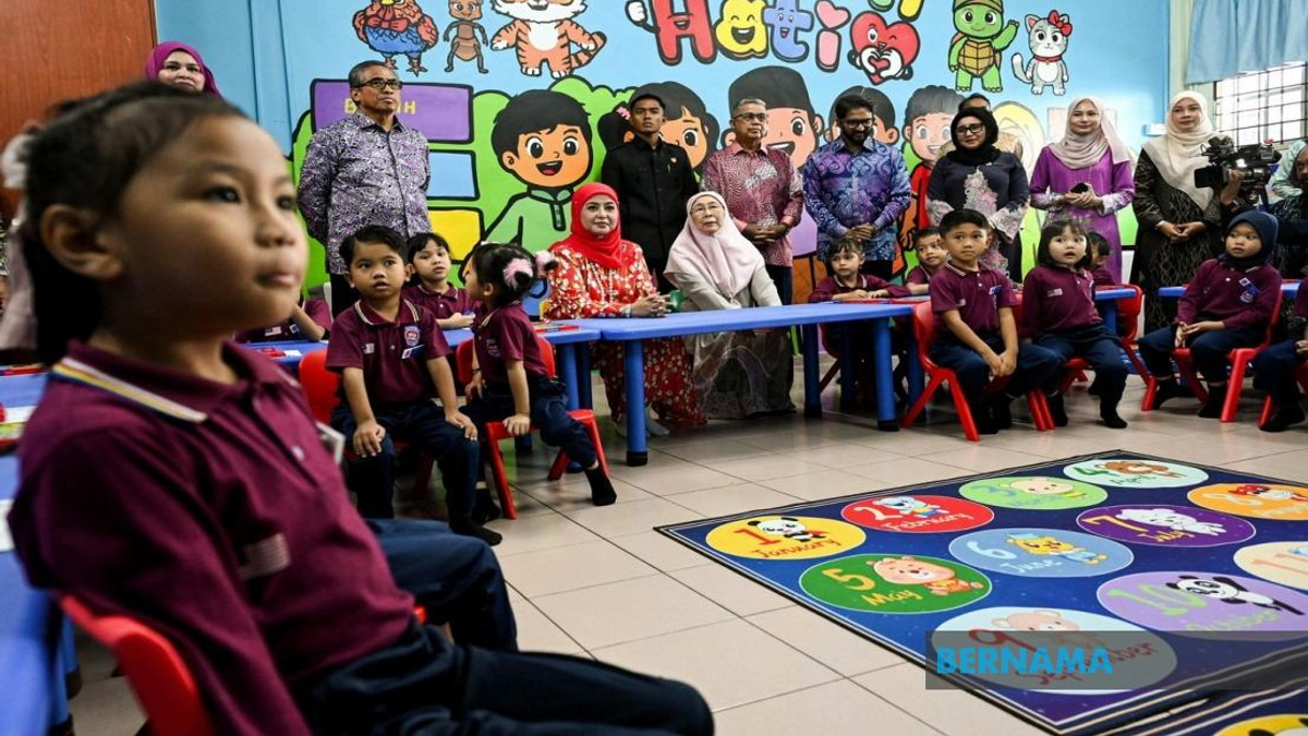 Queen Zarith Sofiah Launches Children's Integrity Module to Build Ethical Foundation from Age Two