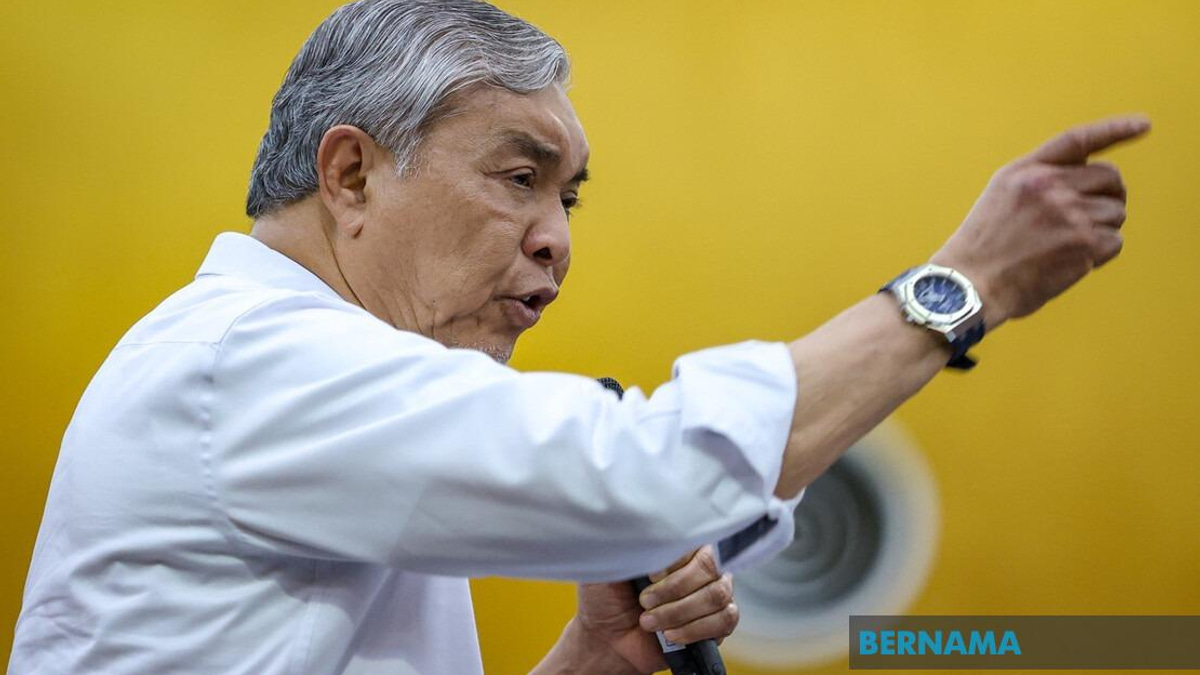Ahmad Zahid Pushes Structured Political Education for Campus Student Leaders