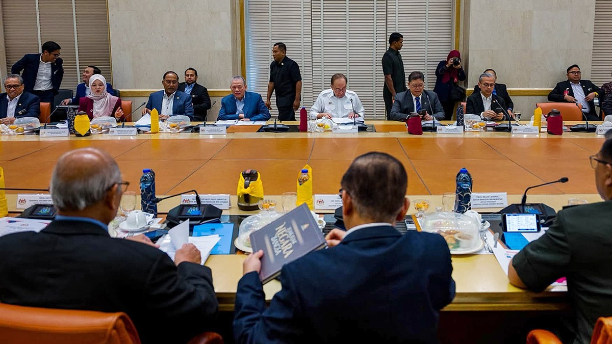 Anwar Calls for Strengthened Nationhood Values to Forge Unified Malaysia