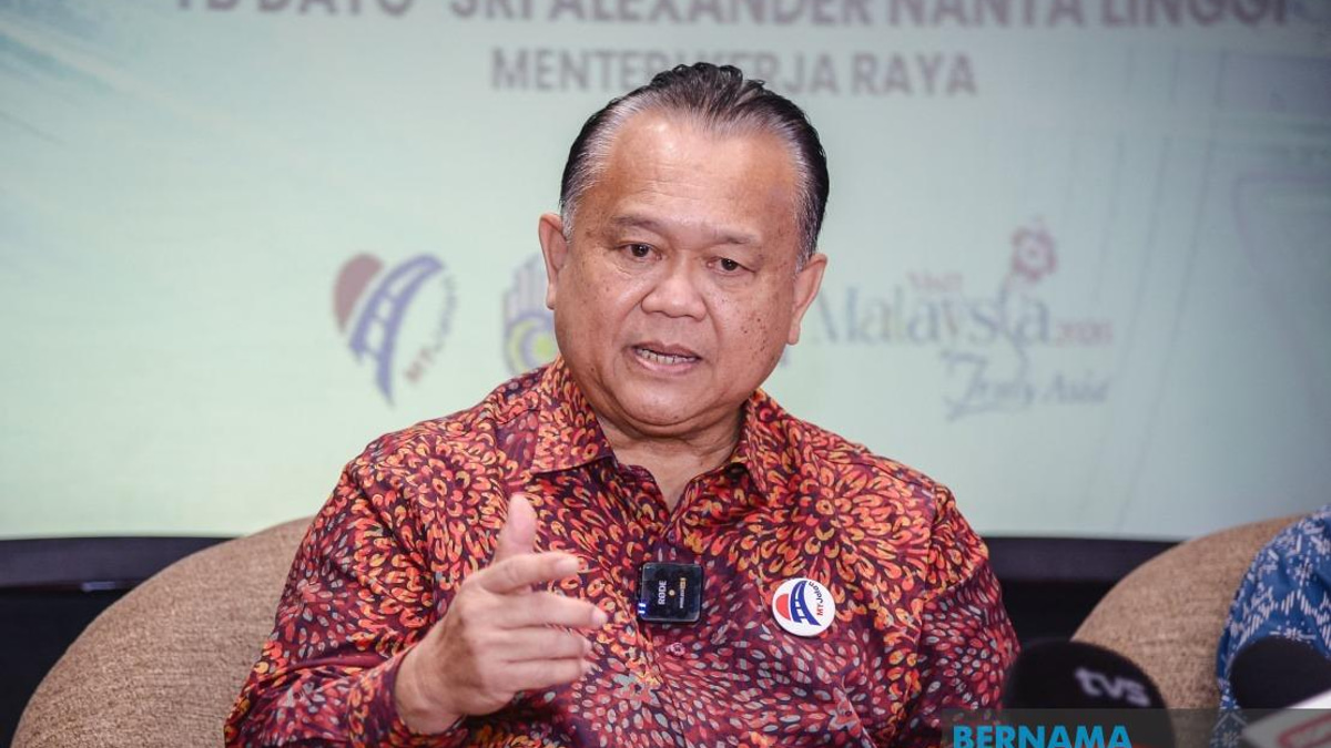 Works Ministry Weighs 30 Sector Wishlists for Budget 2027 Push on Productivity and Tech
