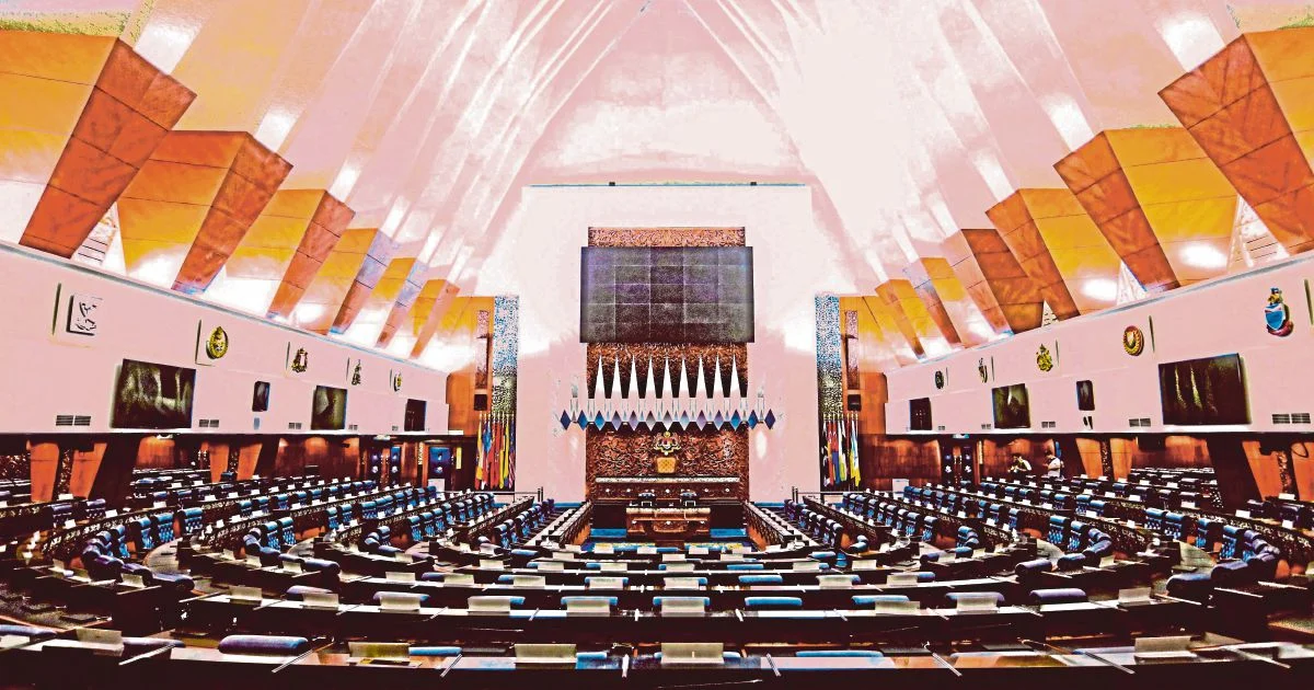 Malaysia Eyes Border Trade Gains as Hormuz Crisis Looms in Parliament