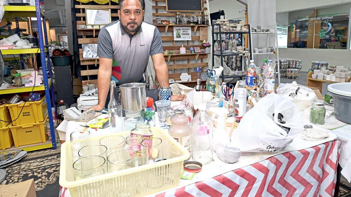 Building Livelihoods Through Glass: How This Malaysian Social Enterprise is Transforming Waste into Opportunity