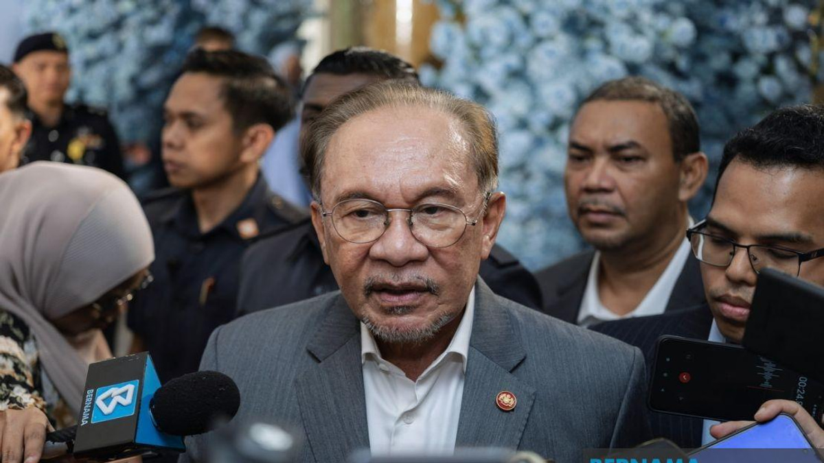 Anwar Yet To Receive Briefing On Melaka DAP Quartet's Withdrawal From State Government