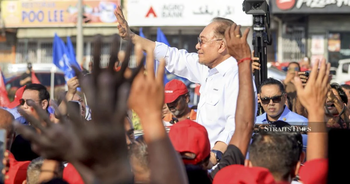 Anwar calls on Johor voters to back Pakatan Harapan's governance vision