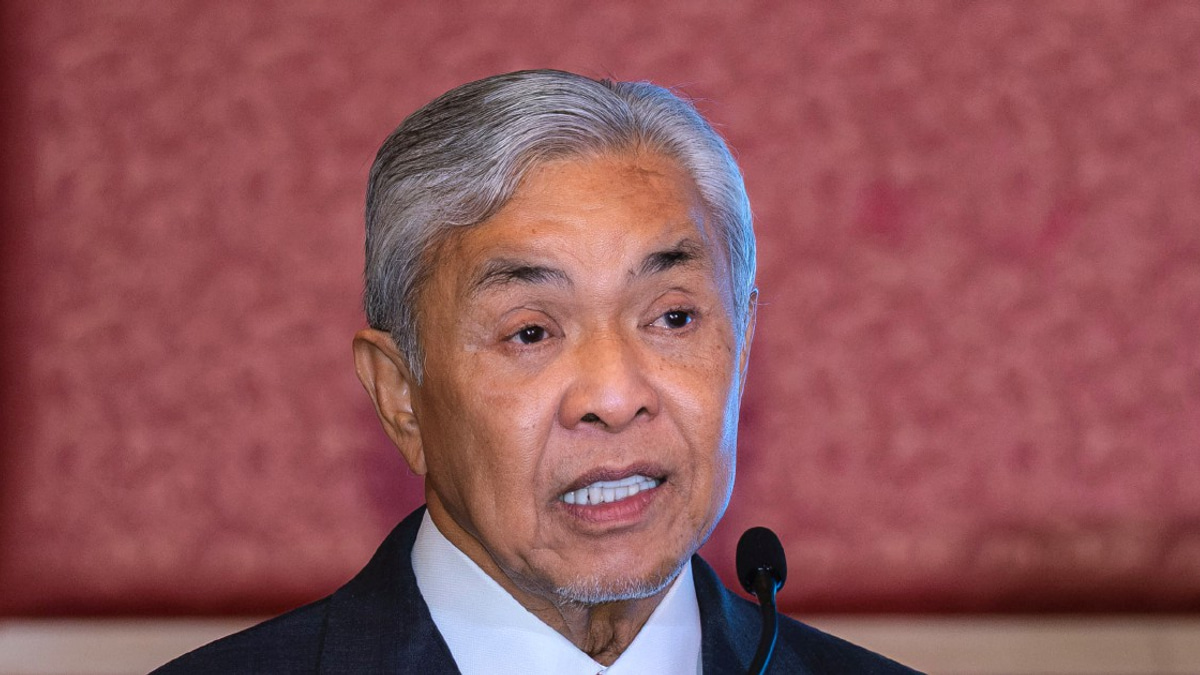 Zahid Charts New Course for Immigration Department with Four-Point Transformation Plan