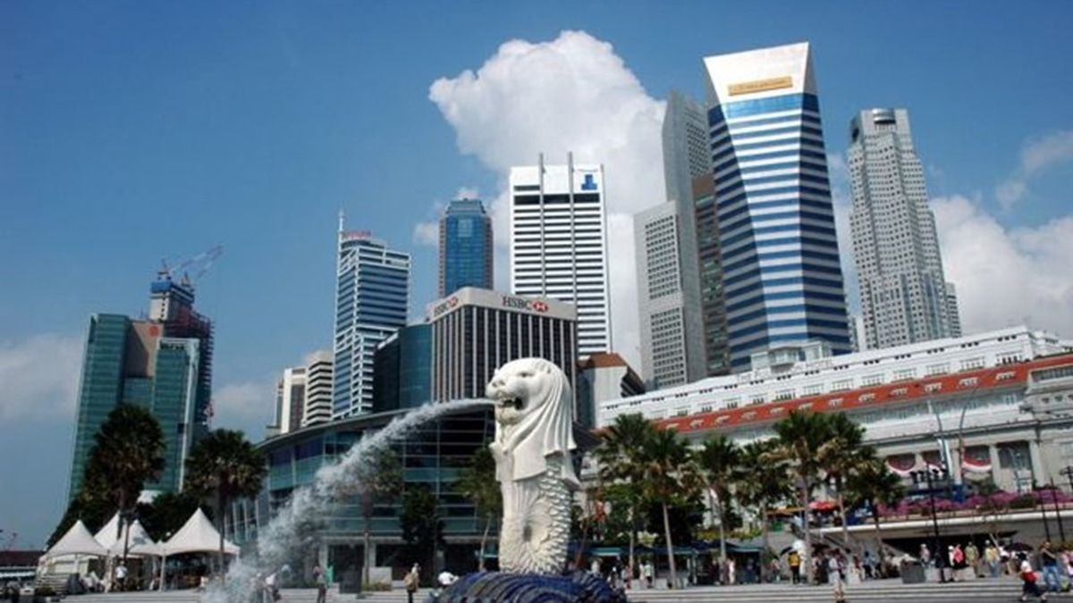 Singapore Activates Haze Contingency as Smoke from Indonesian Fires Looms
