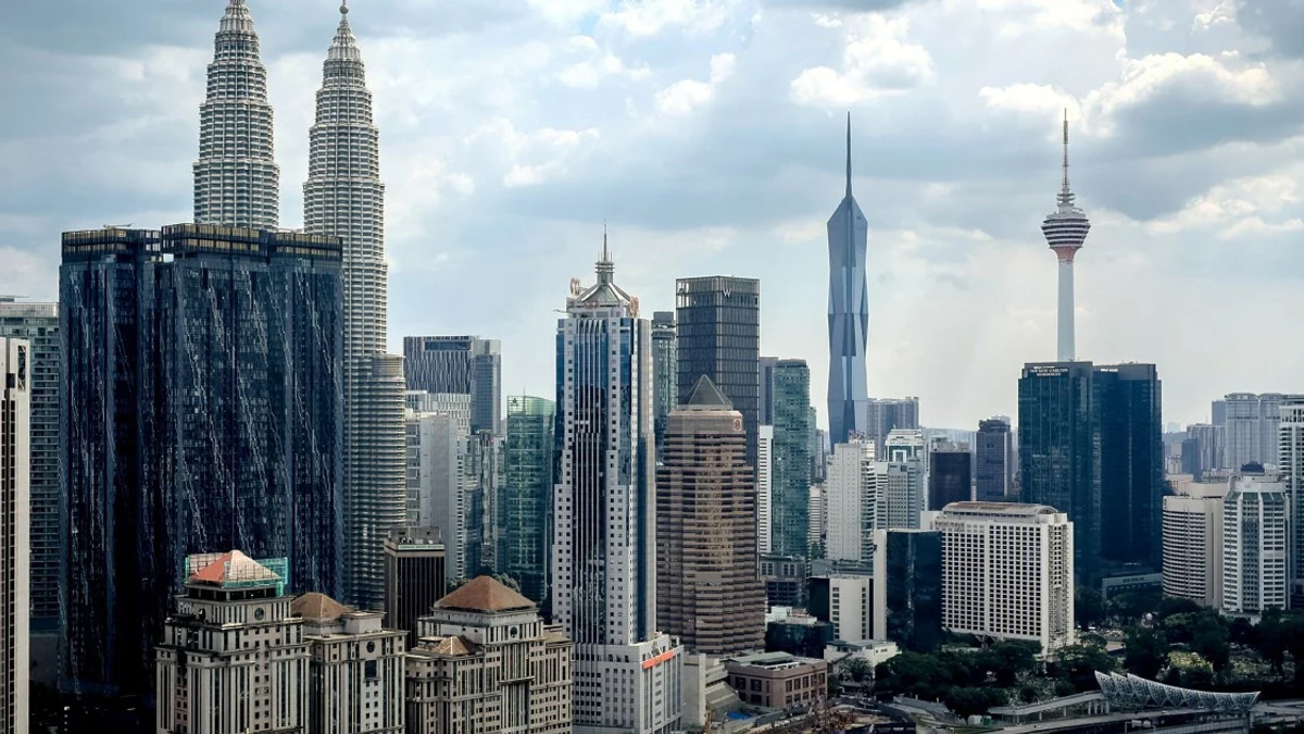 Political Uncertainty and GE16 Not Deterring Foreign Investors, Says Miti