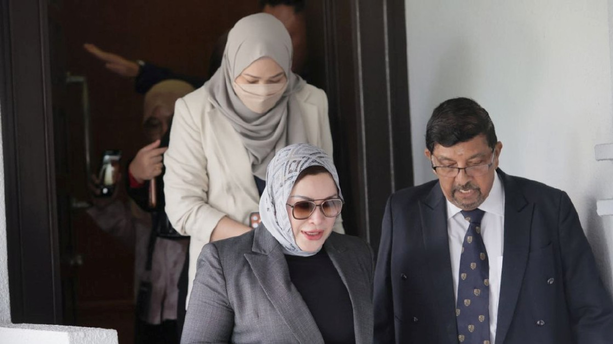 Zizie Izette Cleared in RM2.8 Million Felcra Bribery Case Following Husband's Death