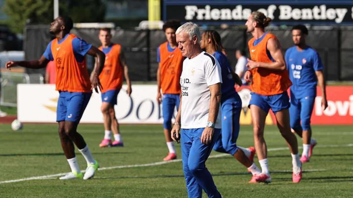 France's Attacking Depth Poses Daunting Test for Sweden in World Cup Knockout Clash