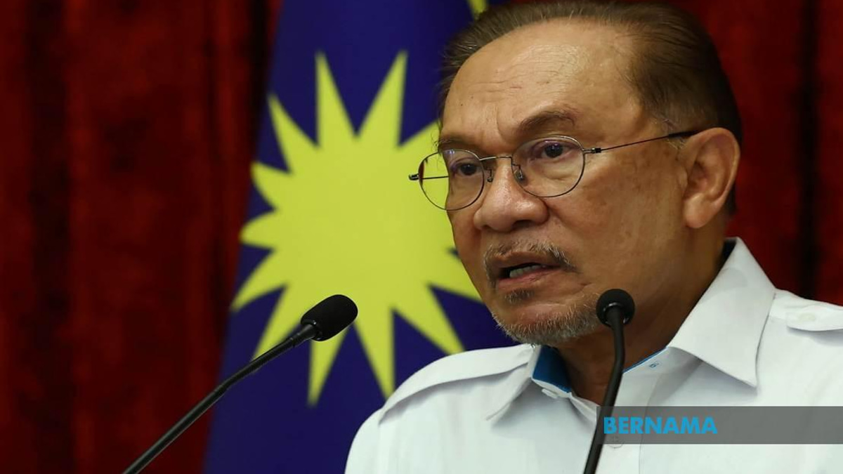 PM Anwar Apologises for Missing Tabung Haji RCI Debate, Continues Recovery