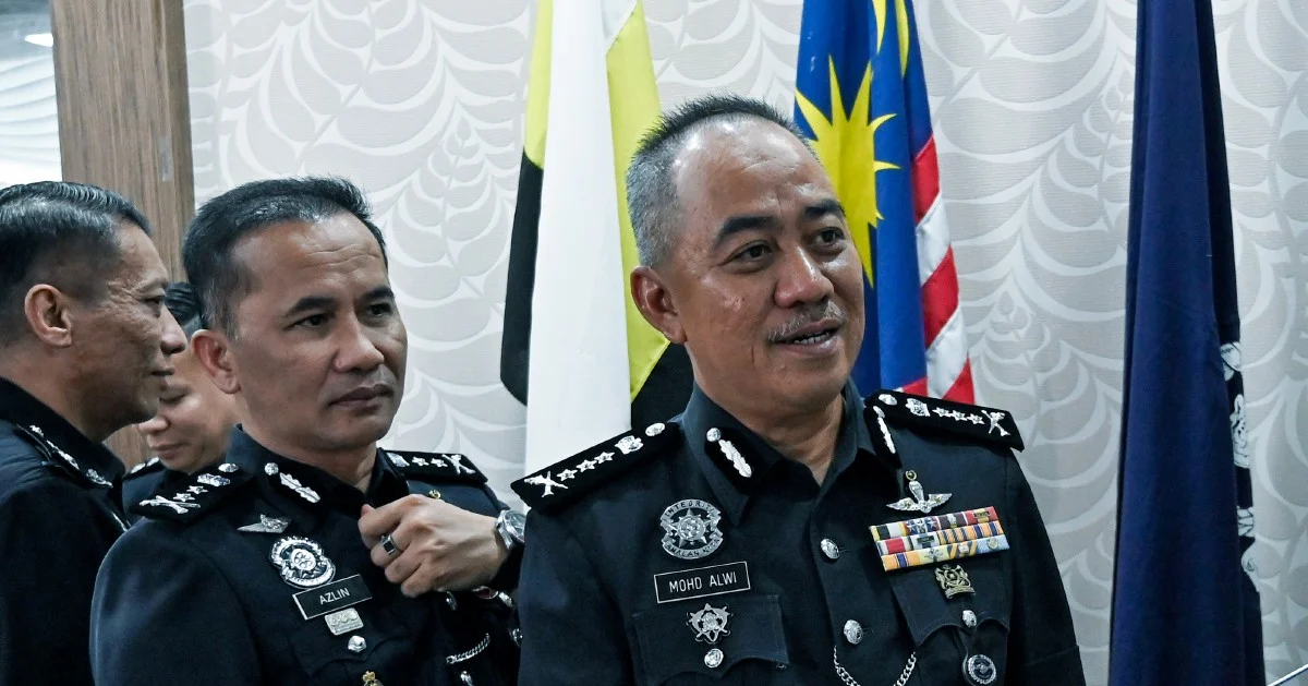 Teenager nabbed in Ipoh drug raid as police break up ketamine and Erimin 5 trafficking network