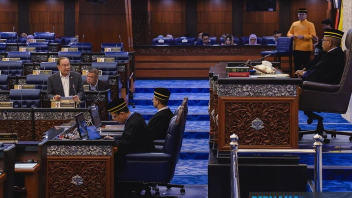 Anwar Reiterates Ban on New Project Announcements During Election Campaigns