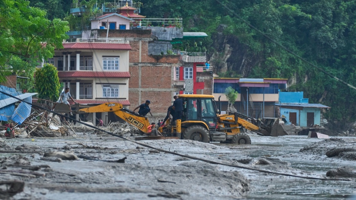 Over 680 Missing as Flash Floods, Landslides Devastate Nepal-China Border Region