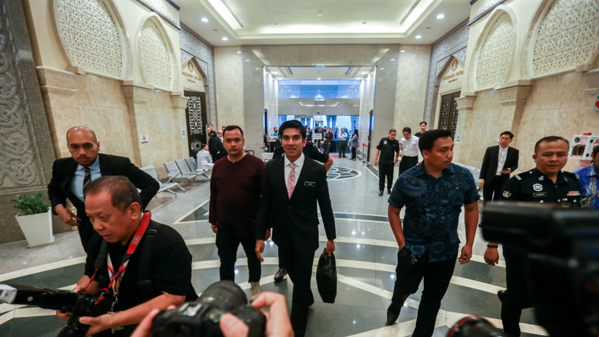 Syed Saddiq Faces Crucial Federal Court Decision on Money Laundering Charges
