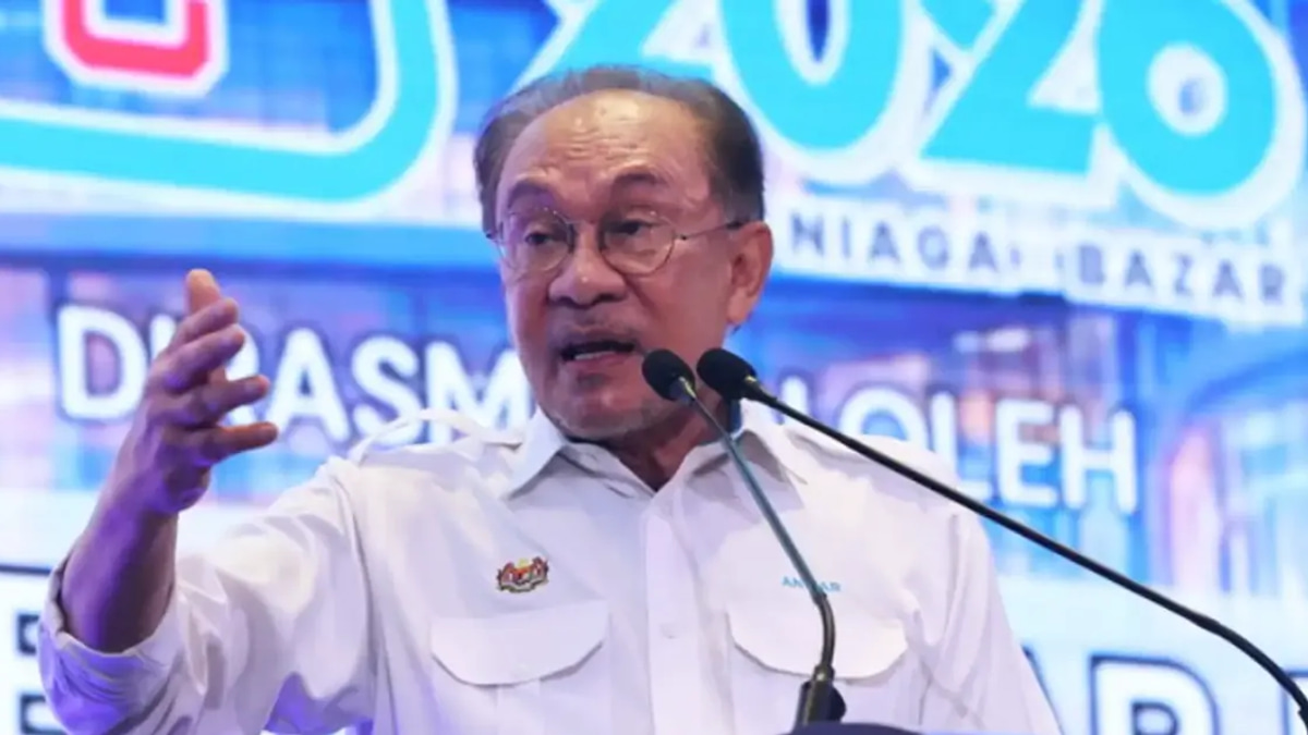 Anwar Warns Bumiputera Agencies Against Loan Decisions Driven by Political Endorsements