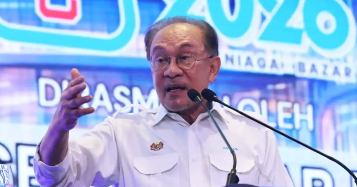 Anwar Warns Bumiputera Agencies Against Loan Decisions Driven by Political Endorsements
