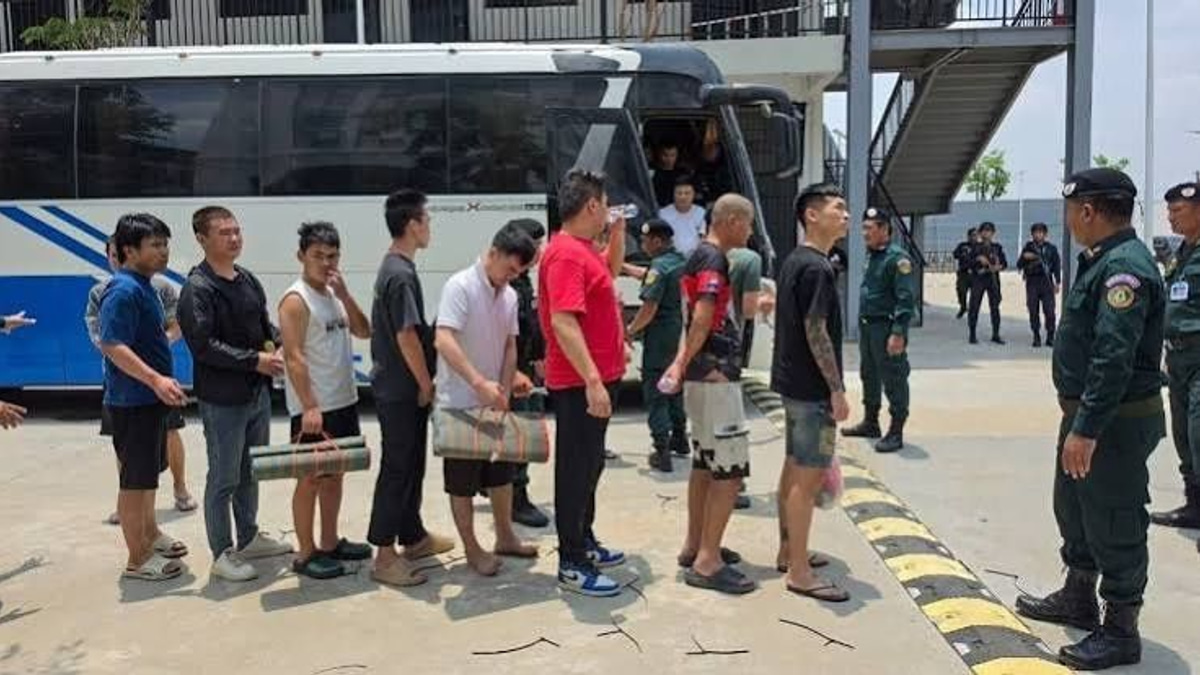Cambodia Expels Nearly 18,000 Cyber-Scam Suspects in Sweeping Crackdown