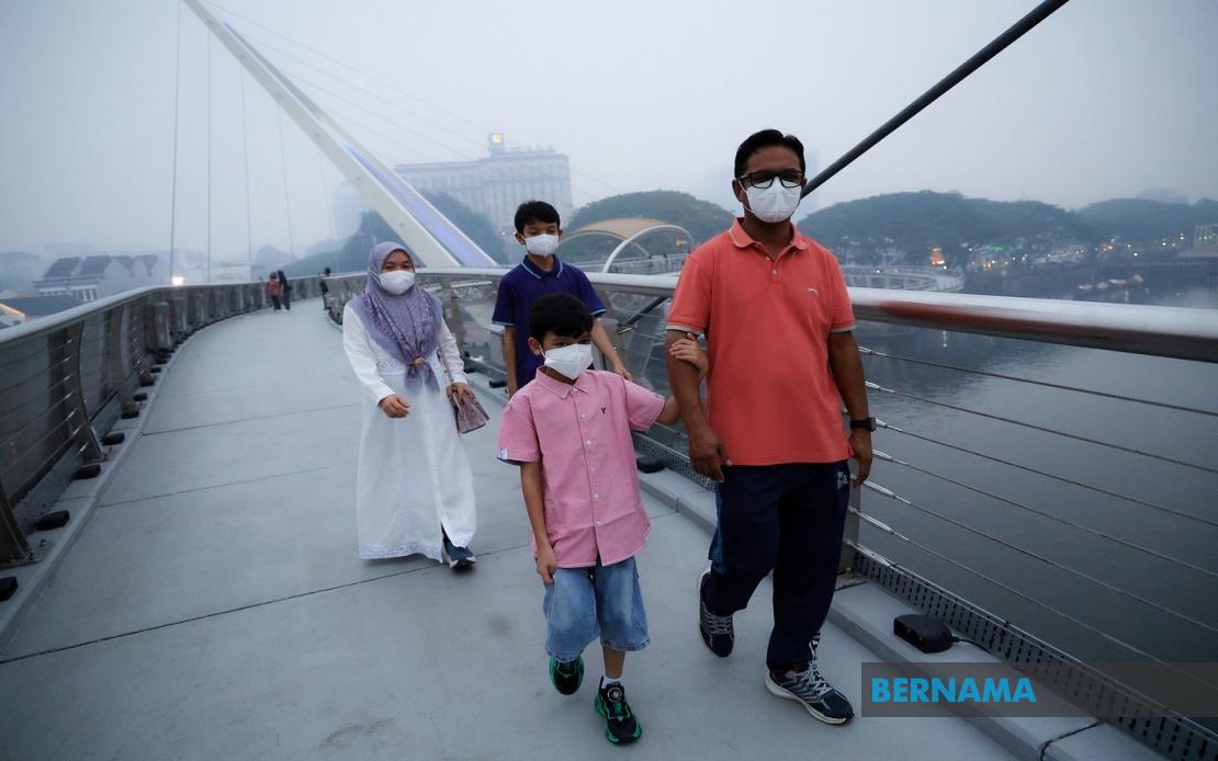 Health Experts Warn Public to Monitor Air Quality and Take Precautions Amid Haze