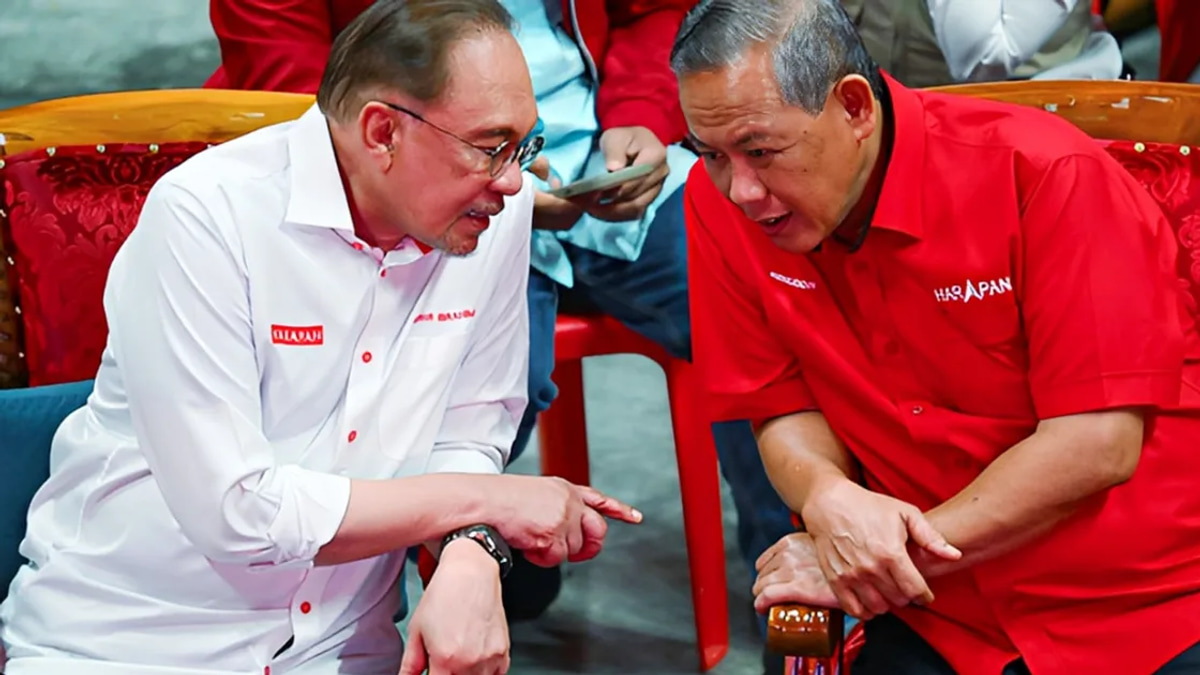 Anwar Values Aminuddin's Mentorship Role Despite Electoral Loss
