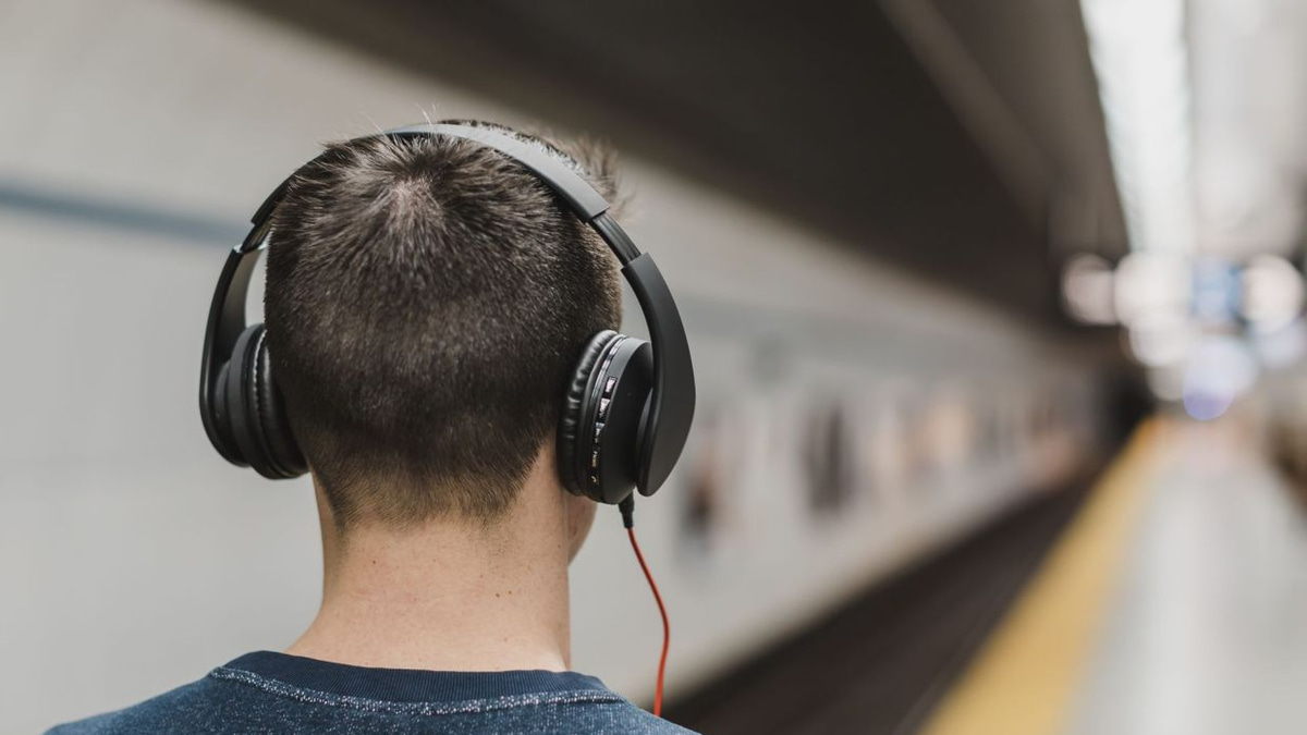 Musicians Dig In Against Record Labels' AI Training Deals Without Their Consent