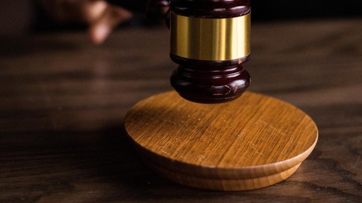 Ex-Grab Driver Faces 12 Serious Charges in Klang Court Over Armed Robbery and Fraud Allegations