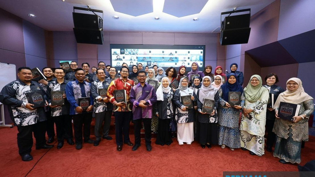 INTAN Empowers Government Language Officers Through Intensive Workshop Programme