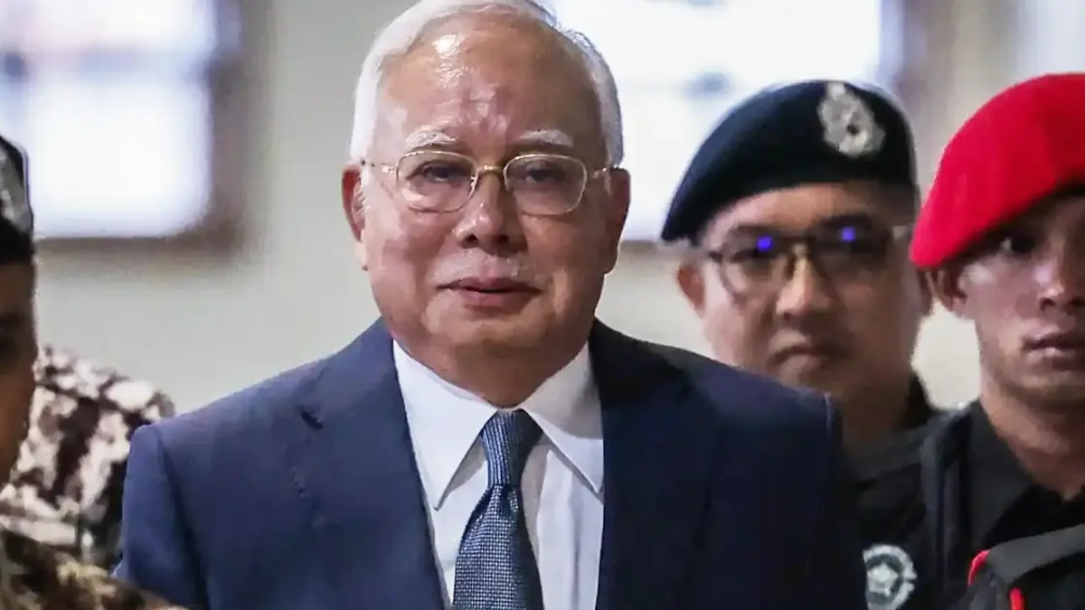 DAP Challenges MCA to Clarify Position on Najib's Pardon as Umno Pressure Mounts