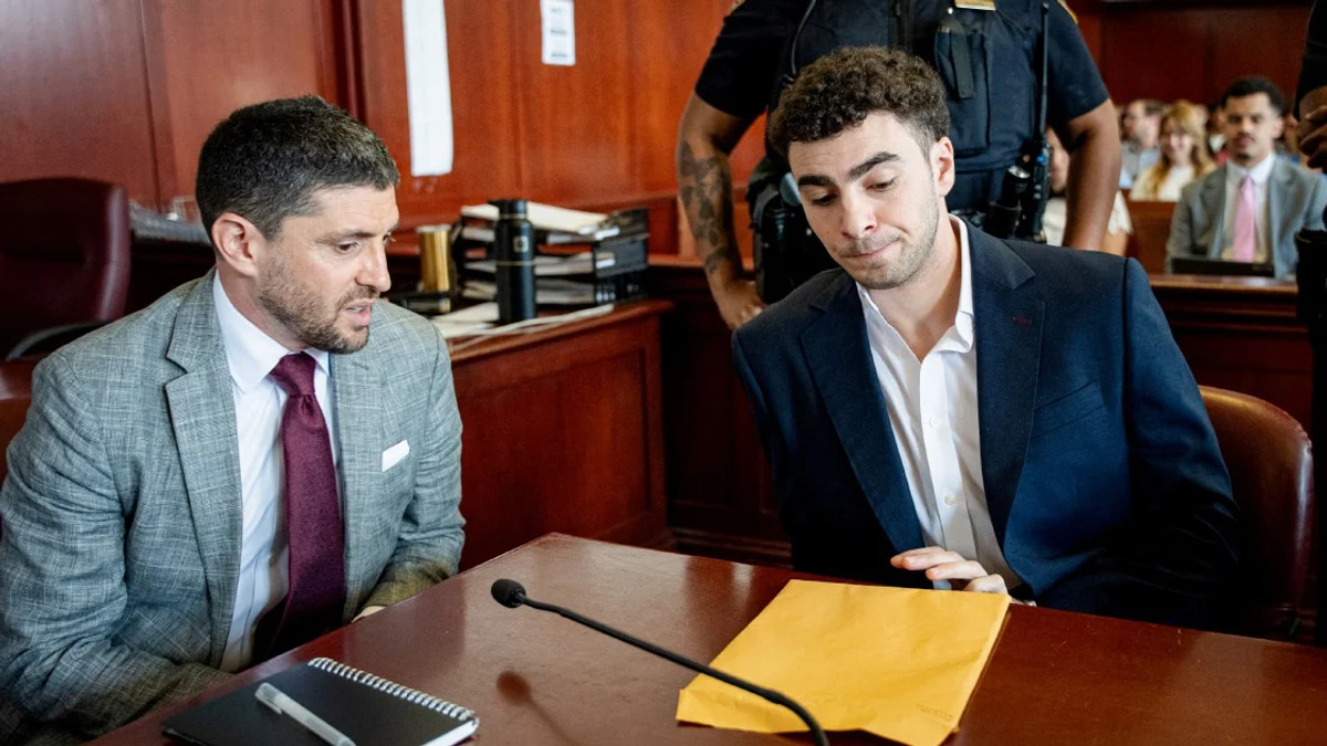 Insurance Executive's Suspected Killer Drops Mental Health Defence Strategy