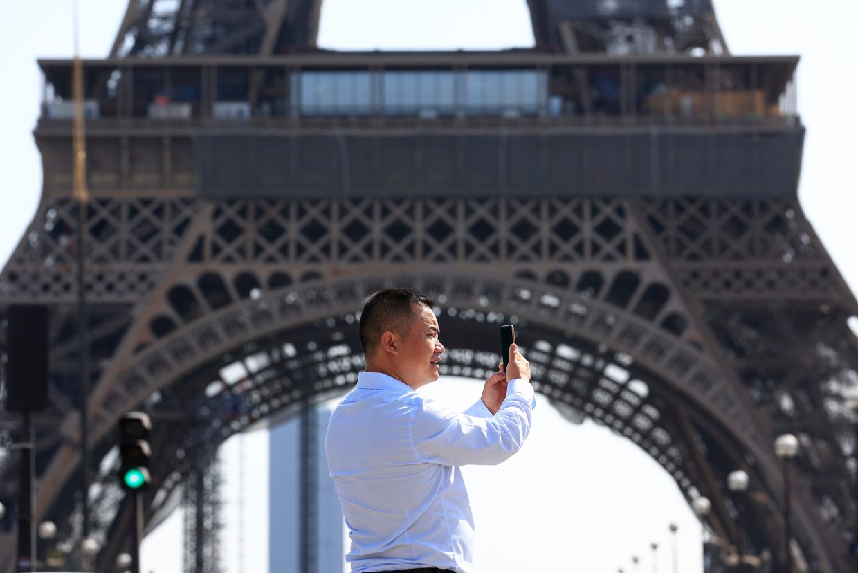 France's New Telemarketing Ban: What It Means and Who's Affected