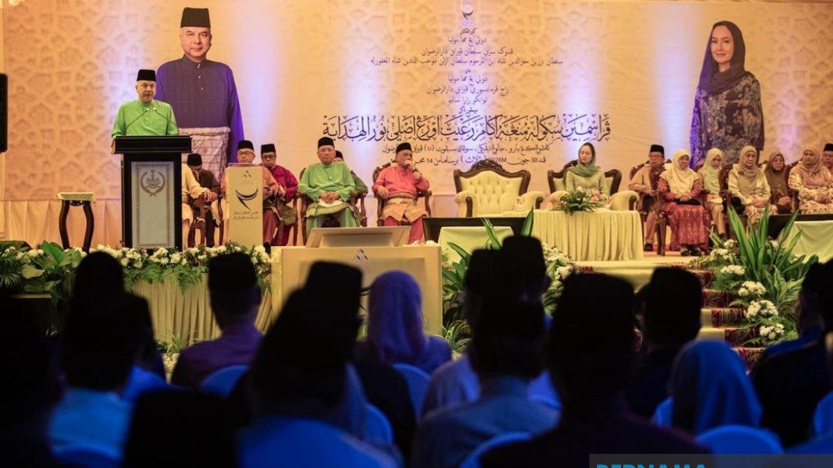Sultan Nazrin Opens First Orang Asli Islamic School in Malaysia, Emphasises Education's Transformative Power