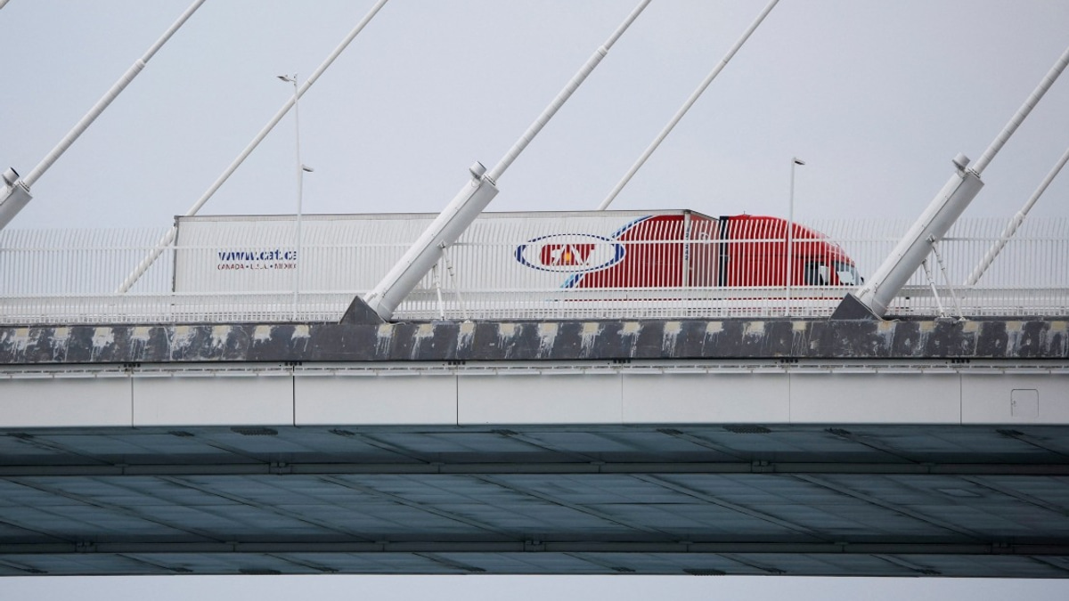 Gordie Howe Bridge Opens to Traffic After Two Decades of Negotiations