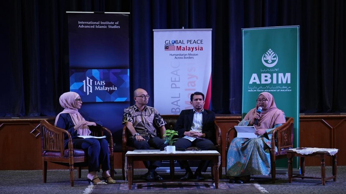 Malaysia's Refugee Solidarity Conference Produces 10-Point Action Plan Amid Rising Xenophobia