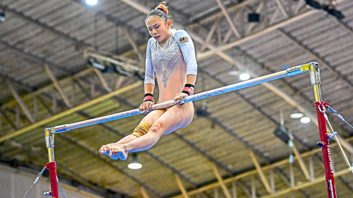 Yeoh secures uneven bars final spot as Malaysia delivers mixed results on Games' second day