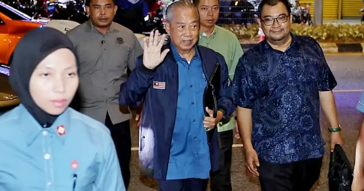 Muhyiddin convenes emergency Perikatan Nasional summit as coalition fractures over Bersatu crisis