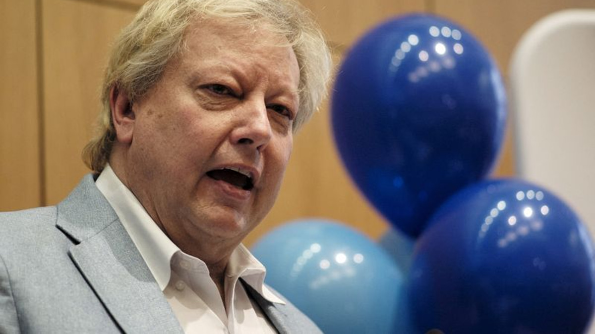 WiseTech Global Co-founder Richard White Steps Down Amid Allegations