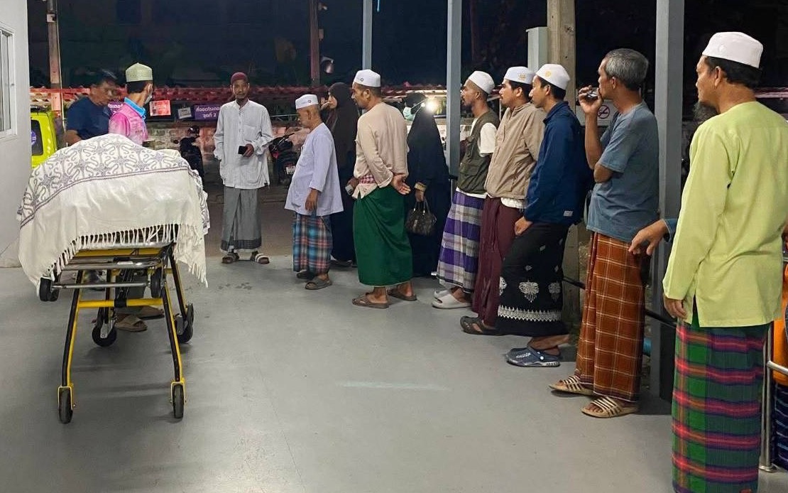 Malaysian Student Killed in Motorcycle Crash in Thailand; Friend in Critical Condition