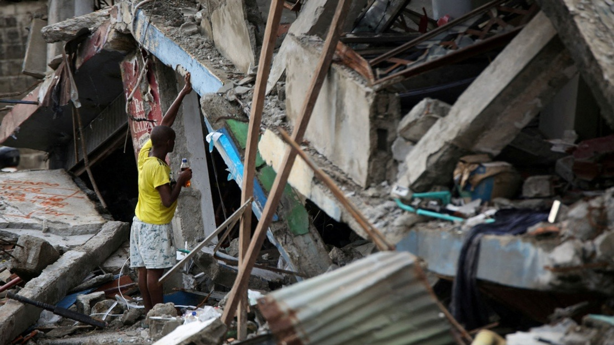 Colombia Battles Dual Crisis as Wildfires Explode Across Nation Following Devastating Earthquake