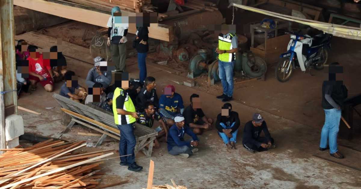 Immigration officials detain 62 foreigners in Selangor crackdown on pass abuse