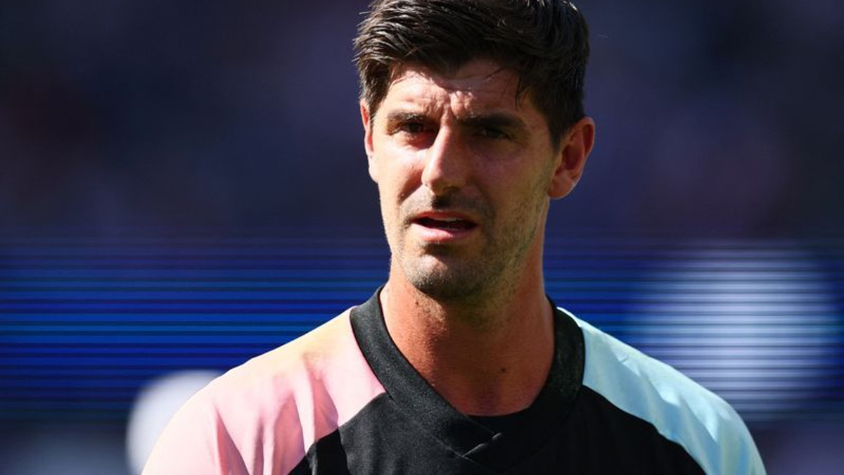 Courtois Backs Van Bommel as Belgium Coach, Hints at Conditional Return