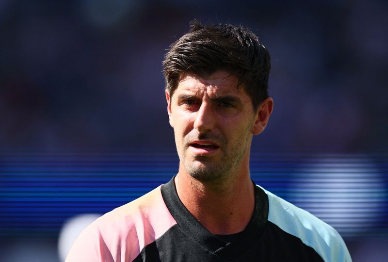 Courtois Backs Van Bommel as Belgium Coach, Hints at Conditional Return