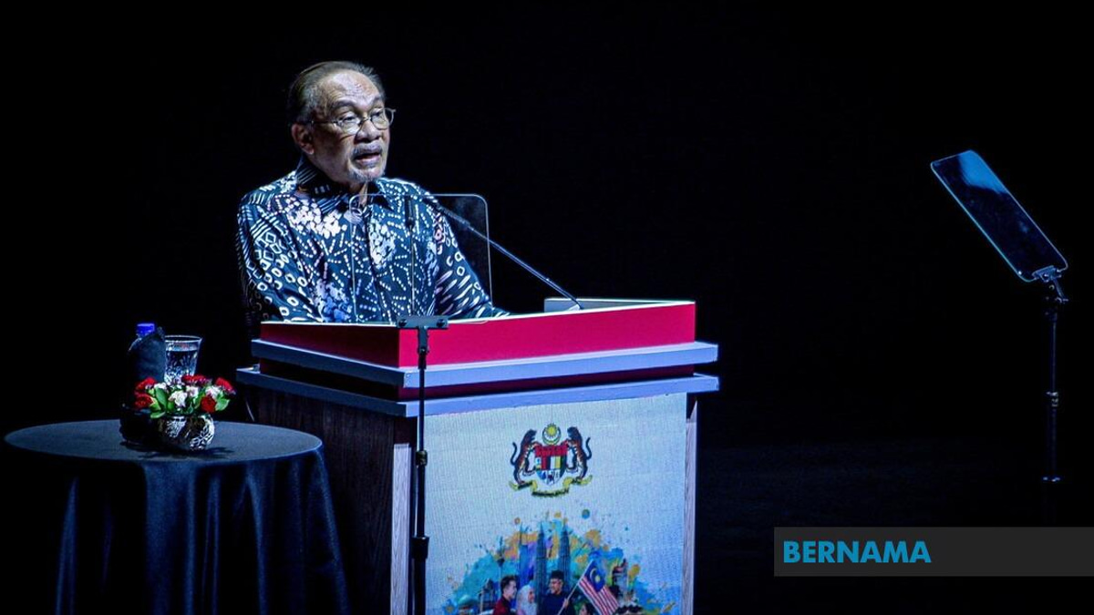 PM Anwar Rolls Out Six Cost-of-Living Relief Measures Ahead of National Day