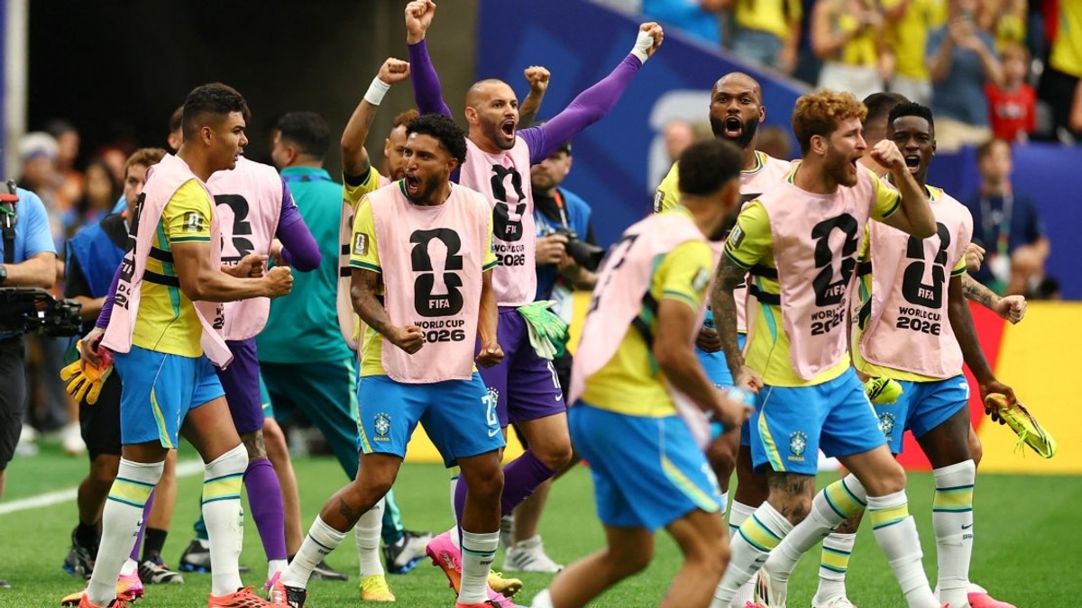 Martinelli's Stoppage-Time Goal Sends Brazil Past Japan Into World Cup Last 16