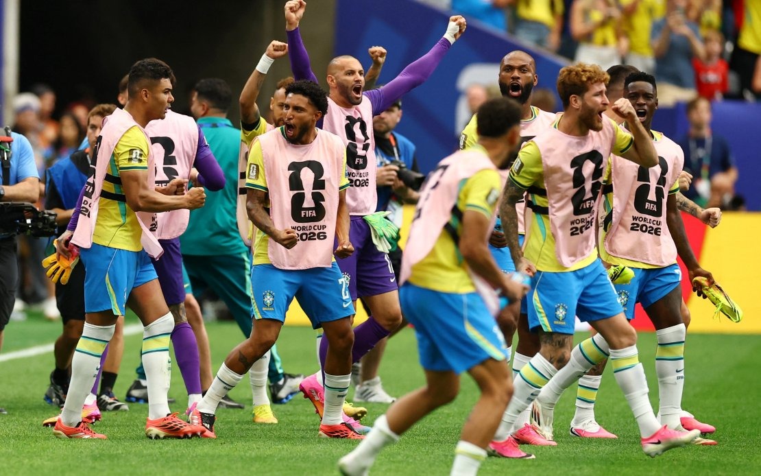 Martinelli's Stoppage-Time Goal Sends Brazil Past Japan Into World Cup Last 16