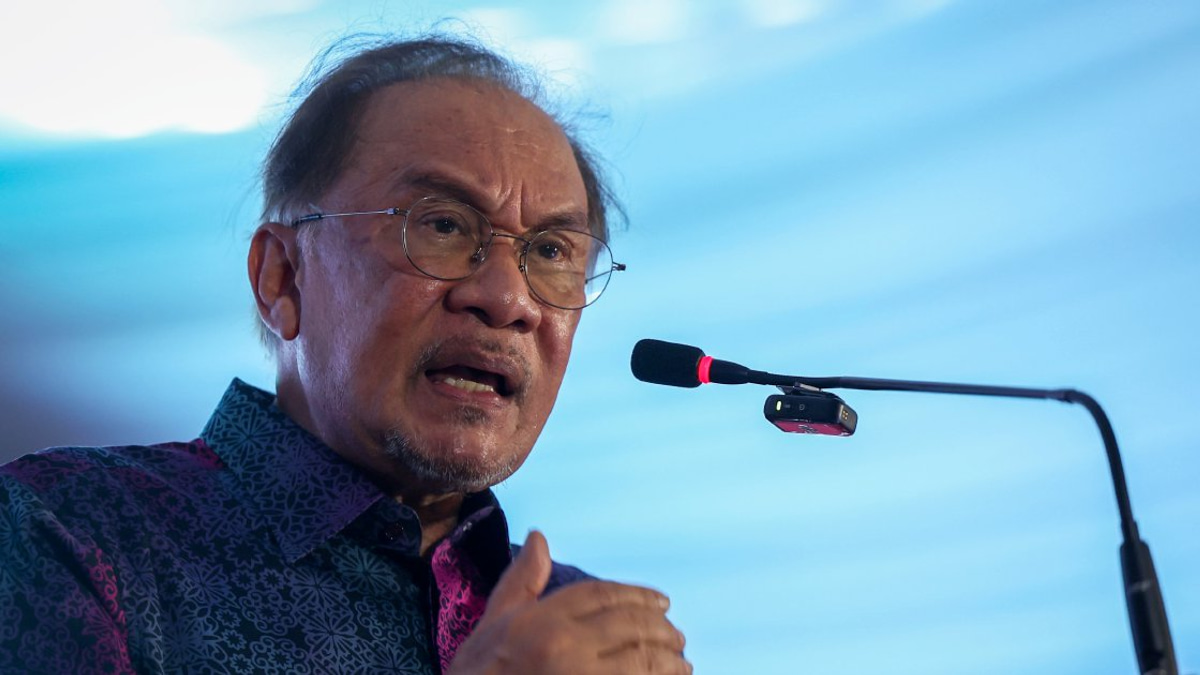 Malaysia Vows to Block Israeli Trade Routes as Anwar Praises Border Agency's Container Seizure